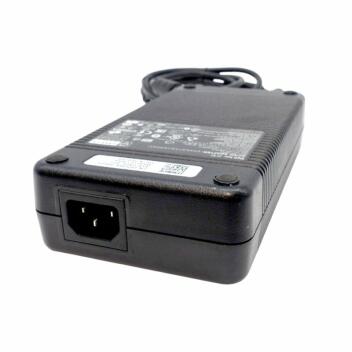 Dell Original Netzteil DA210PE1 210W 19,5V D846D Precision, Alienware